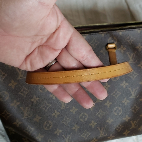 Meet your Posher, Brianne - Picture 3 of 4